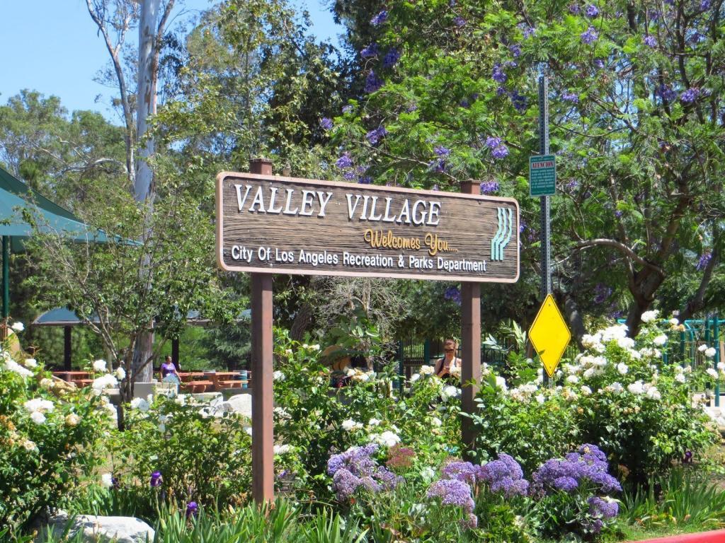 Valley Village Movers